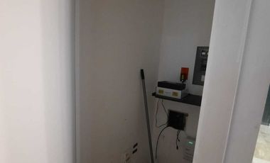 Oficina en renta/ venta lista para usar al norte de Merida