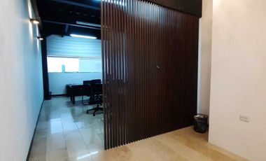 Oficina en renta/ venta lista para usar al norte de Merida