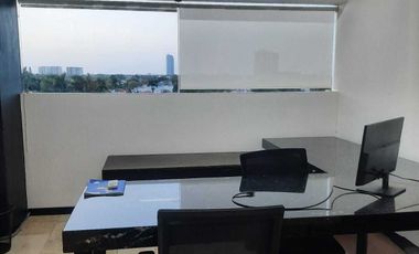 Oficina en renta/ venta lista para usar al norte de Merida