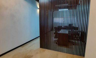 Oficina en renta/ venta lista para usar al norte de Merida