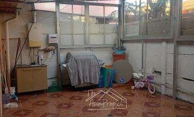 ARRIENDO AMPLIA CASA EN CONDOMINIO