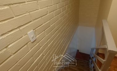 ARRIENDO AMPLIA CASA EN CONDOMINIO