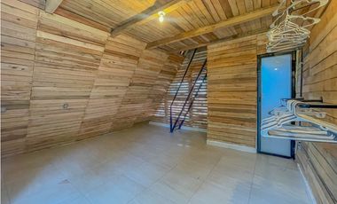 CASA EN RENTA EN ACATITLAN
