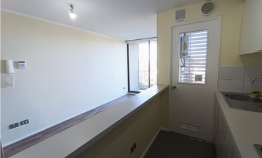 Departamento en venta con arrendatarios en Barrio Parque Curauma.