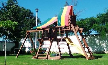 BONITA CASA EN RENTA DENTRO DE COTO