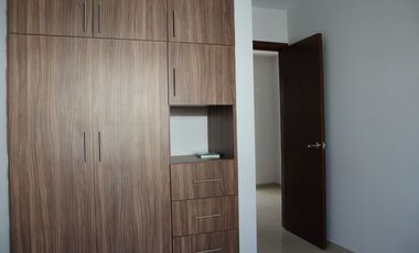 BONITA CASA EN RENTA DENTRO DE COTO