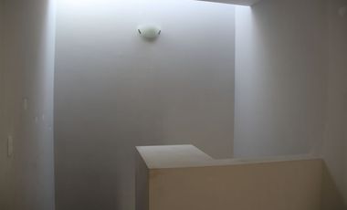 BONITA CASA EN RENTA DENTRO DE COTO