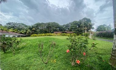 SE VENDE LOTE EN CONJUNTO CERRADO VA CIRCASIA