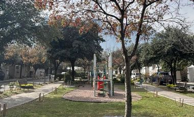 Casa  Venta Cumbres Providencia Monterrey Frente Parque