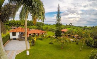 SE VENDE CHALET VA A LA HERRADURA