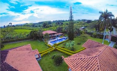 SE VENDE CHALET VA A LA HERRADURA