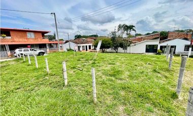 SE VENDE LOTE URBANO EN CARTAGO