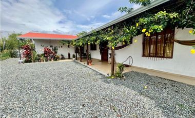 SE VENDE CASA CAMPESTRE EN ALCAL VALLE