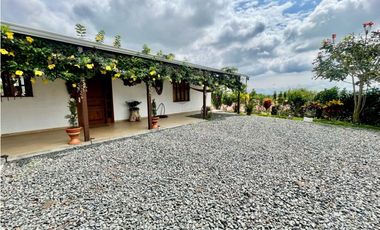 SE VENDE CASA CAMPESTRE EN ALCAL VALLE