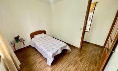 SE VENDE CASA CAMPESTRE EN ALCAL VALLE