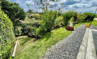 SE VENDE CASA CAMPESTRE EN ALCAL VALLE