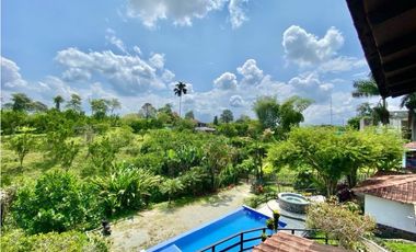 SE VENDE HOTEL CAMPESTRE A 5 MINUTOS DEL AEROPUERTO VA CALI