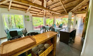 SE VENDE HOTEL CAMPESTRE A 5 MINUTOS DEL AEROPUERTO VA CALI