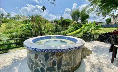 SE VENDE HOTEL CAMPESTRE A 5 MINUTOS DEL AEROPUERTO VA CALI