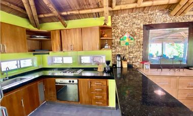 SE VENDE HOTEL CAMPESTRE A 5 MINUTOS DEL AEROPUERTO VA CALI