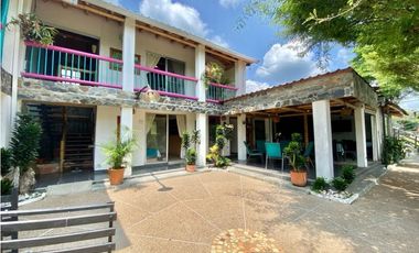SE VENDE HOTEL CAMPESTRE A 5 MINUTOS DEL AEROPUERTO VA CALI