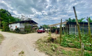 SE VENDE LOTE URBANO VA TEBAIDA