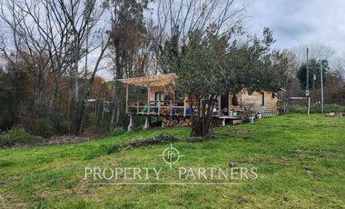 Casa en terreno de 7 mil mts2 con lindo estero
