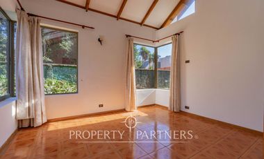Arriendo con compromiso de compra  casa a pasos de Walker Martinez. Seguro microbarrio.