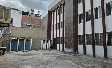 PROPIEDAD COMERCIAL Y HABITACIONAL EN VENTA
