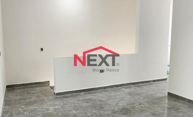Venta Casa con 4 recamaras, una en planta baja y cocina integral incluida, Las Huertas Residencial, Arteaga