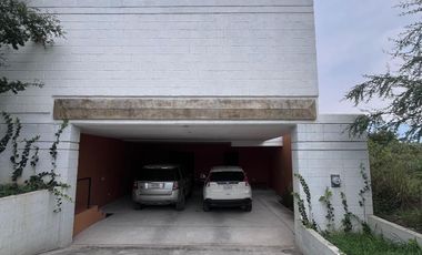 Residencia en Venta | El Barrial – Sector Nogales