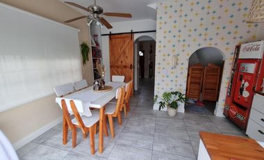 Casa en venta - 2 Dormitorios 2 Baños - Quilmes