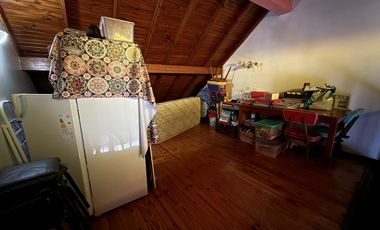 Casa con 5 domitorios con jardín, parrilla y cochera - Wilde