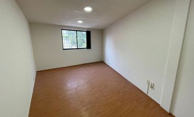 Oficinas en venta en Coyoacán, sobre Héroes del 47