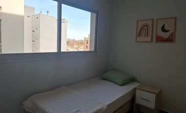 Departamento 3 ambientes con parrilla propia AMOBLADO