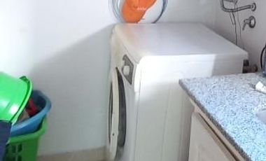 venta permuta casa en dos plantas, tres dormitorios calidad premium