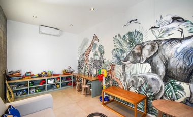 Casa en venta 5 ambientes hormigon minimalista en puertos escobar
