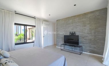 Casa en venta 5 ambientes hormigon minimalista en puertos escobar