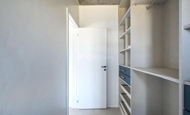 Casa en venta 5 ambientes hormigon minimalista en puertos escobar
