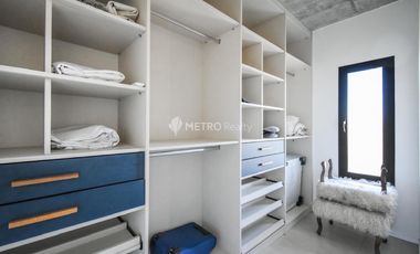 Casa en venta 5 ambientes hormigon minimalista en puertos escobar