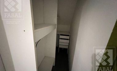 Casa alquiler Belgrano, 3 dormitorios, 3 baños, cochera x 3 autos y patio con parrilla