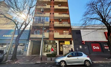 Departamento con cochera en alquiler en Victoria