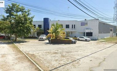 BODEGA INDUSTRIAL EN RENTA