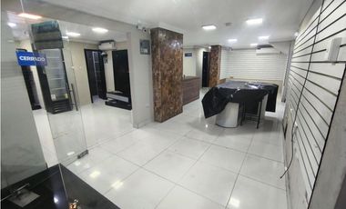 Sector Kennedy, Local Comercial en Renta, 100m2