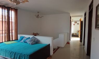 Vendo Casa De Dos Plantas En Conjunto Residencial La Herrería 5, Hacienda El Castillo.