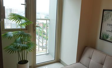 For Rent: Family Suite w/ Balcony at Coast Residences Tower 1, Roxas Blvd, Pasay