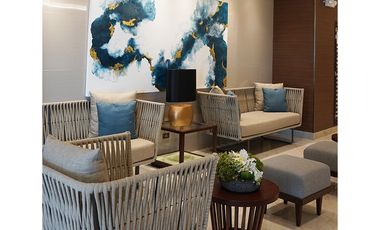 For Rent: Family Suite w/ Balcony at Coast Residences Tower 1, Roxas Blvd. Pasay