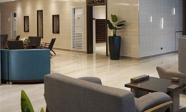 For Rent: Family Suite w/ Balcony at Coast Residences Tower 1, Roxas Blvd. Pasay