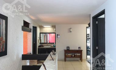 Casa en Venta en Fraccionamiento Lomas del Tejar con Jardin