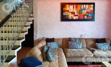 Casa en Venta en Fraccionamiento Lomas del Tejar con Jardin